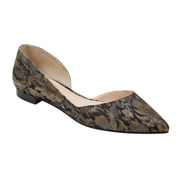 Stylish Marc Fisher LTD Pointy Toe Flats - Picture 2 of 8